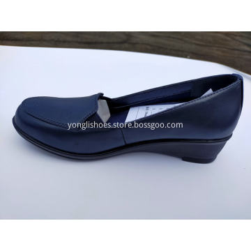 Comfortable Ladies Shoes with PU Injection Outsole